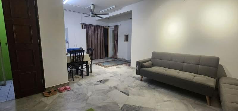 Delima J Apartment - 4
