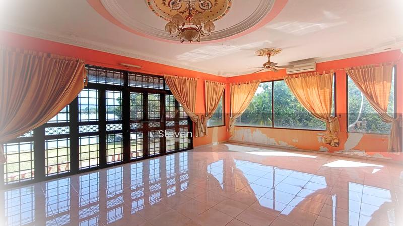 Bukit Merah Laketown - 4