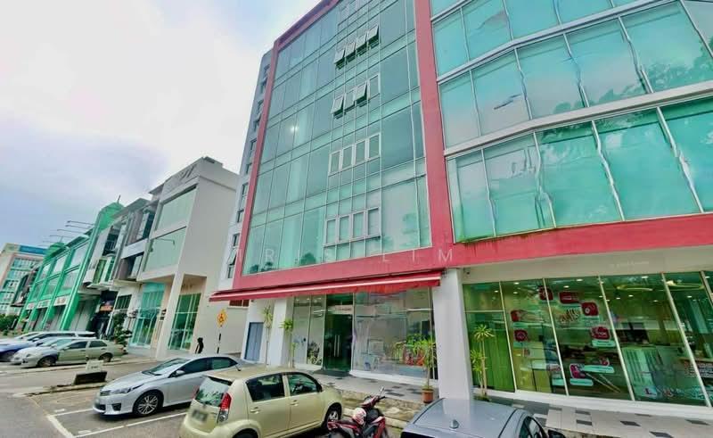 Danga Utama 3 Storey Shoplot - 4