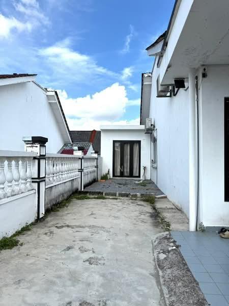 Taman Pulai Utama - 5