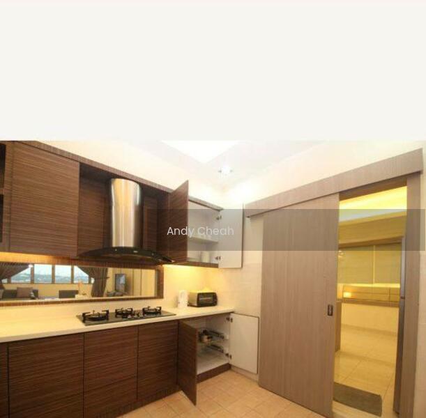 Danga View Apartment - 2