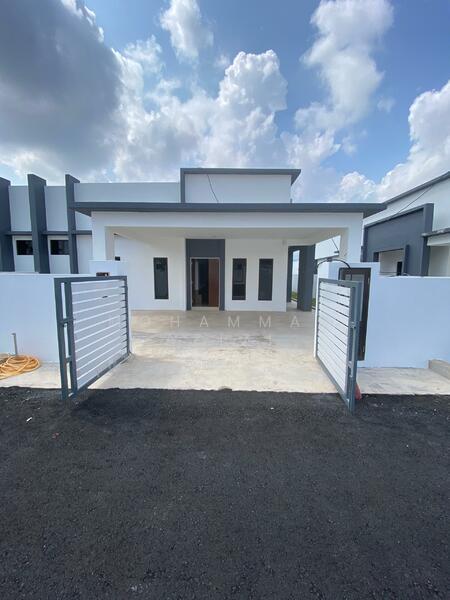 Indera Mahkota 16 - 1