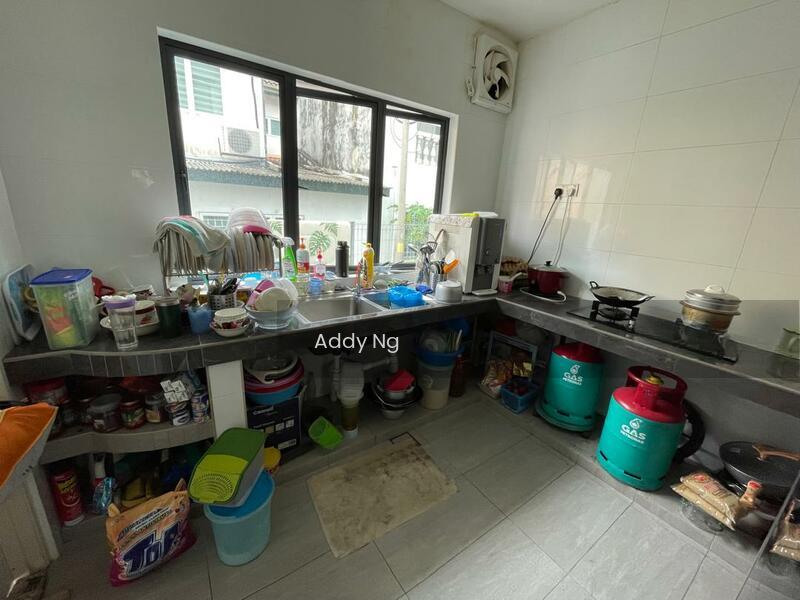 Bandar Baru Sri Petaling - 1