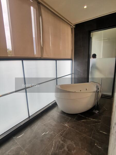 338 U Thant - 2