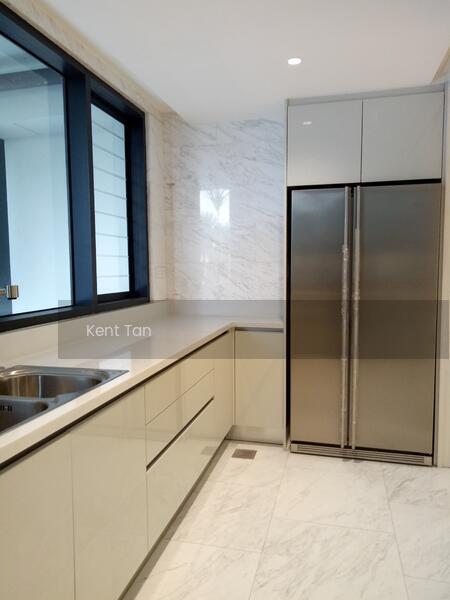 338 U Thant - 5