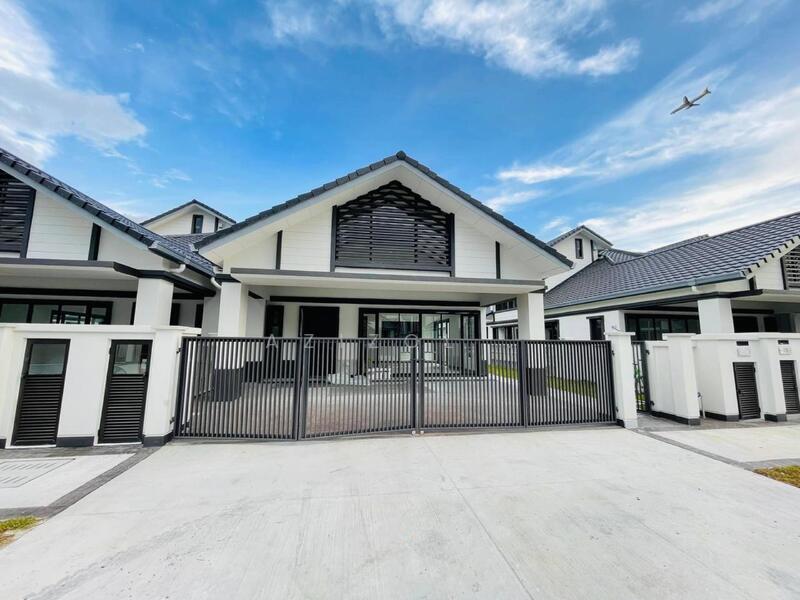 City of Elmina : Hevea - 1