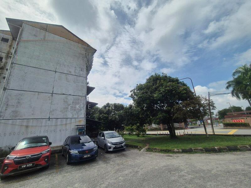 Flat PKNS Section 17 Shah Alam - 2