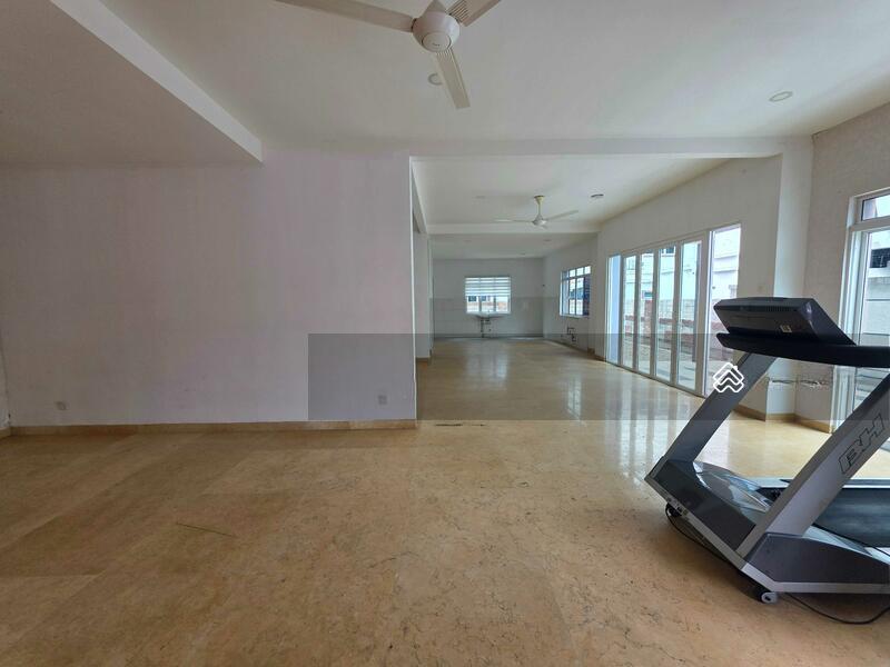 Desa Alam Section U12 - 3