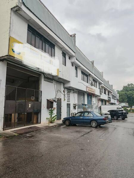 Kempas Jalan Dataran 1.5 Storey Terrace Factory - 2