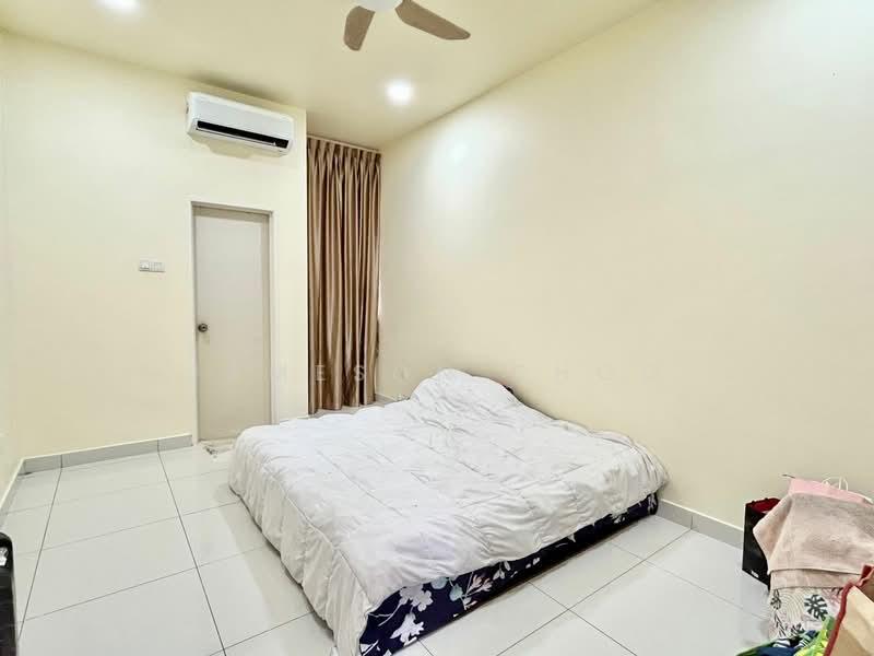 Rini Heights - 3