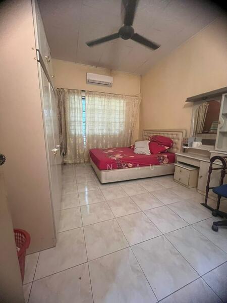 Ipoh pusing renovated extended single storey inter corner house for sale - 4