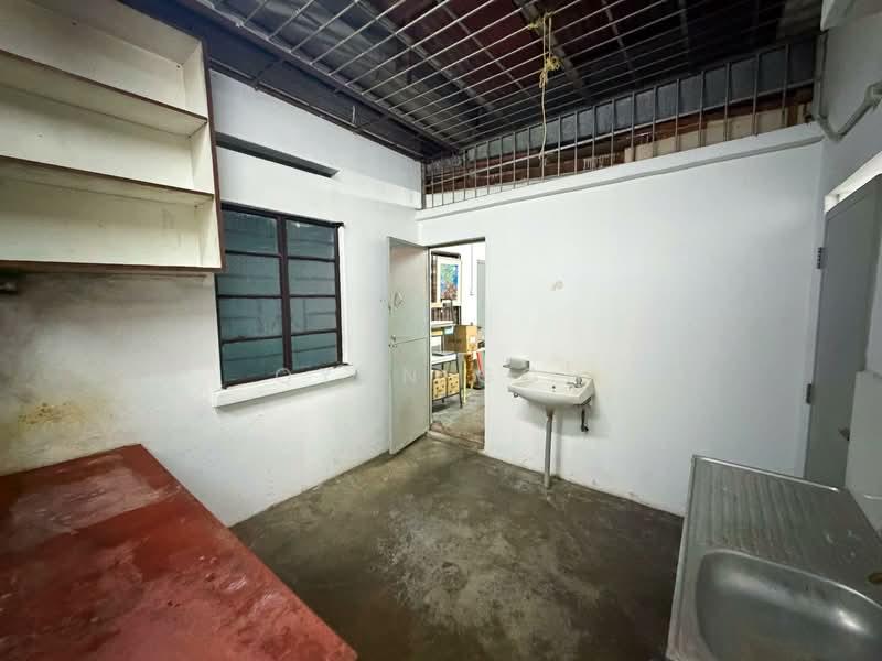 Taman Free School - 5