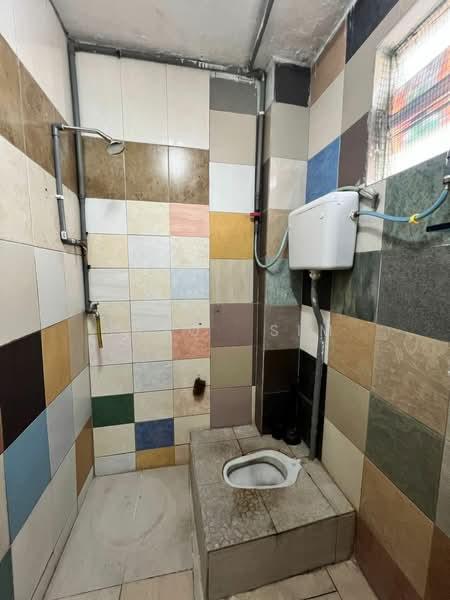 Flat Taman Ungku Tun Aminah - 3