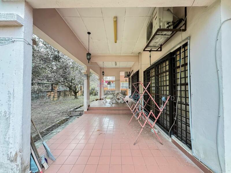 Bukit Jelutong - 3