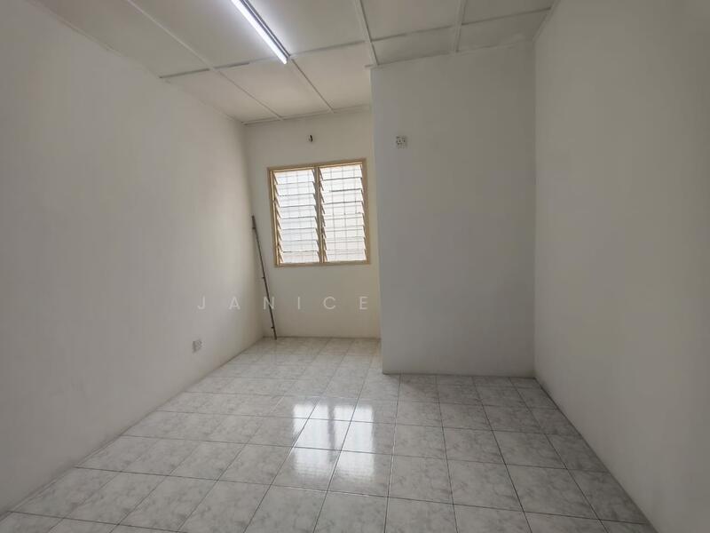 Taman Bukit Permai - 4