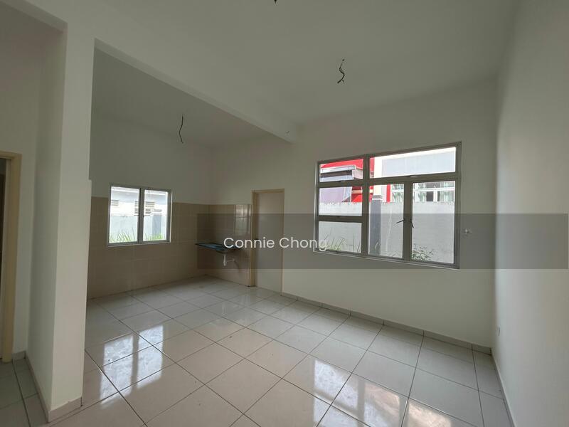 SINGLE STOREY BUNGALOW @TMN BKT SENAWANG PERDANA - 2