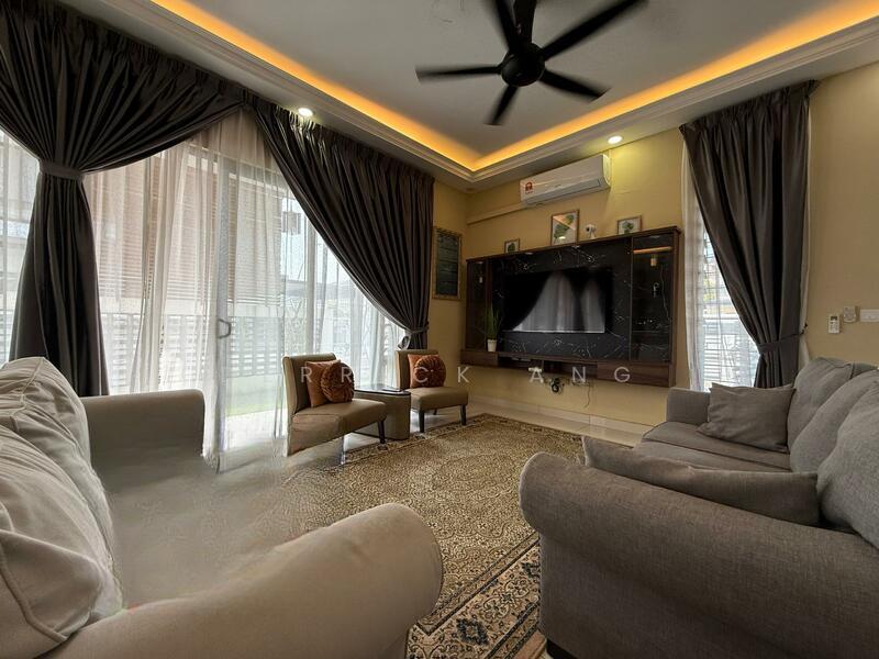 City of Elmina : Elmina Valley 2 - 2