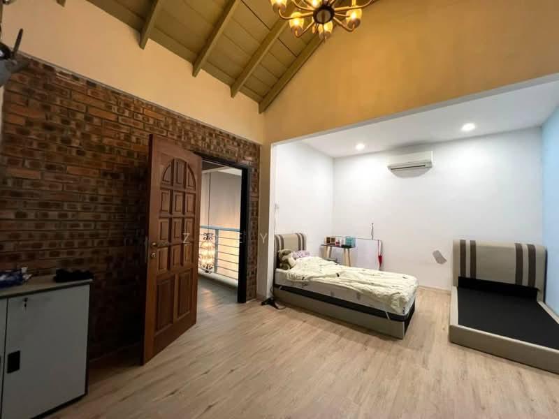 Taman Pelangi Indah - 5