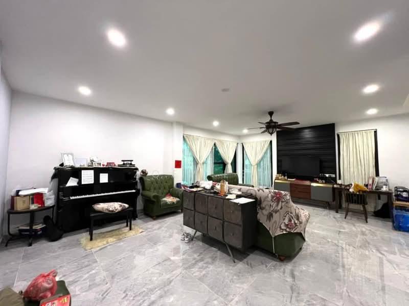 Taman Pelangi Indah - 1