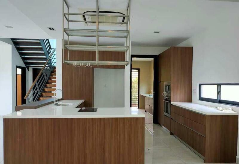 Leisure Farm Corner Bungalow for Sale - 5