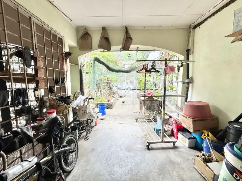 Desa Melawati - 5