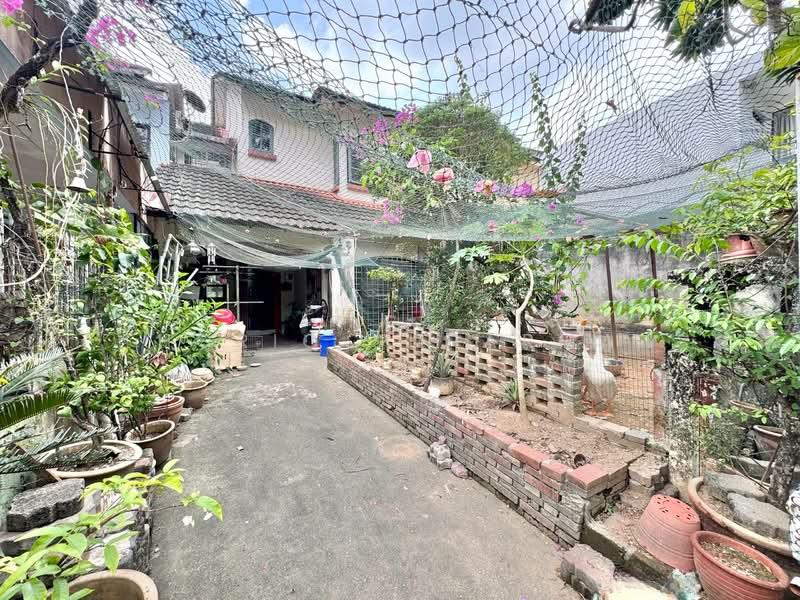 Desa Melawati - 3