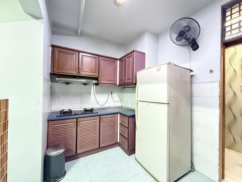 Gurney Heights - 3