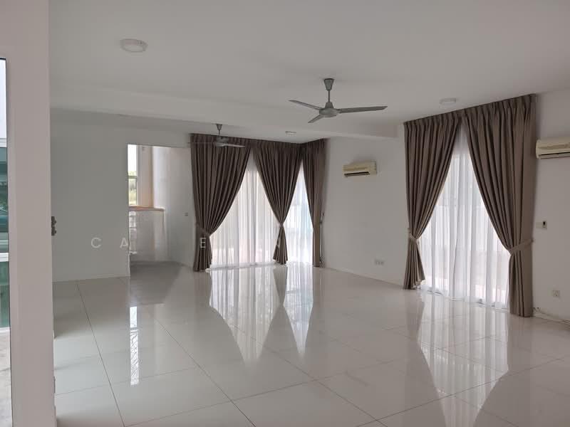 East Ledang Easts Ledangs - 1