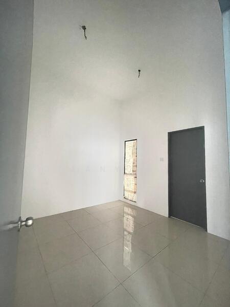 Taman Scientex Rawang - 4