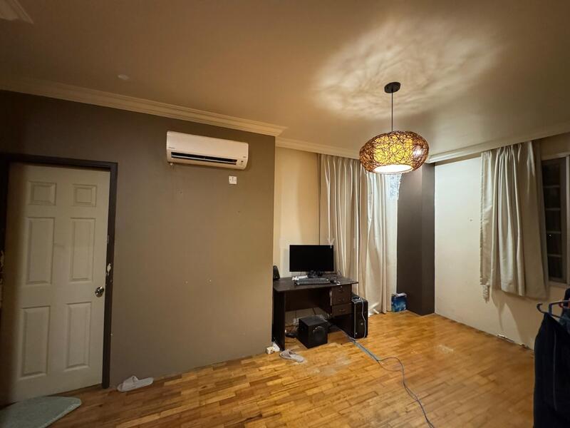 De Summit Condominium - 4