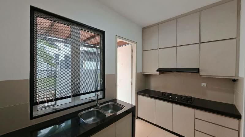 Duta Villa 2 - 4