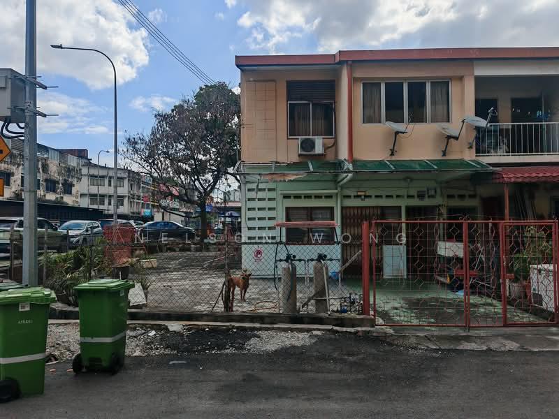 Sg. Besi 3rd Miles Jalan Sg. Besi, Salak South - 1