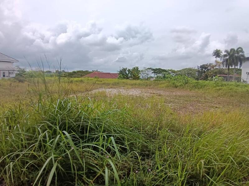 Large Land Parcel @ Ledang Heights - 2