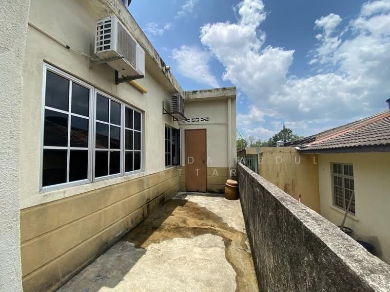 Lavender Heights - 3