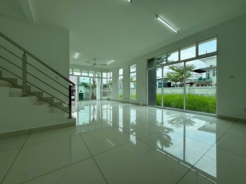Mutiara Bestari 1 Mutiara Mas 2 Storey Cluster Corner Lot - 5