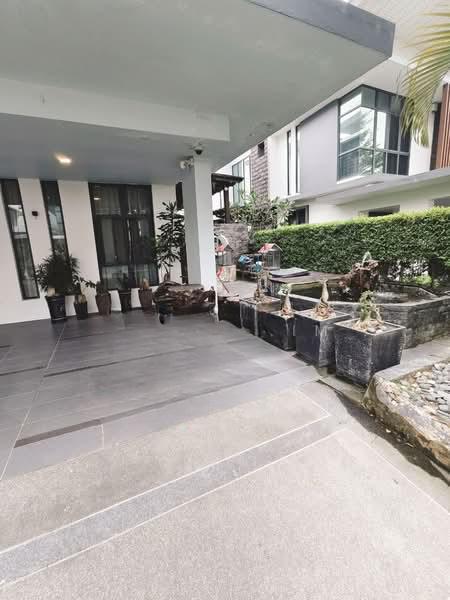 THE STRAITS VIEW RESIDENCES - 2