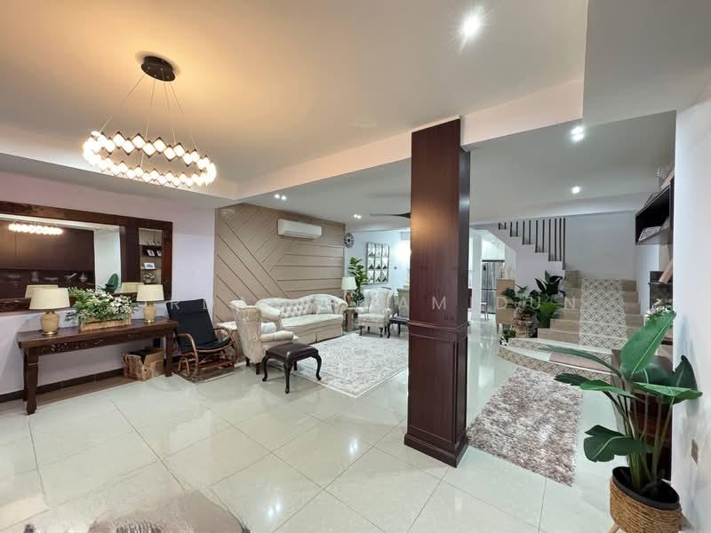 Taman Bukit Utama - 1