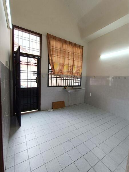 Taman Pelangi Indah - 3