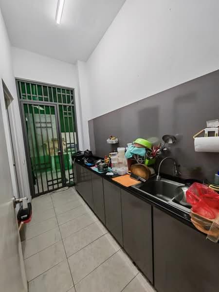 Garden Villas, Bukit Indah - 4