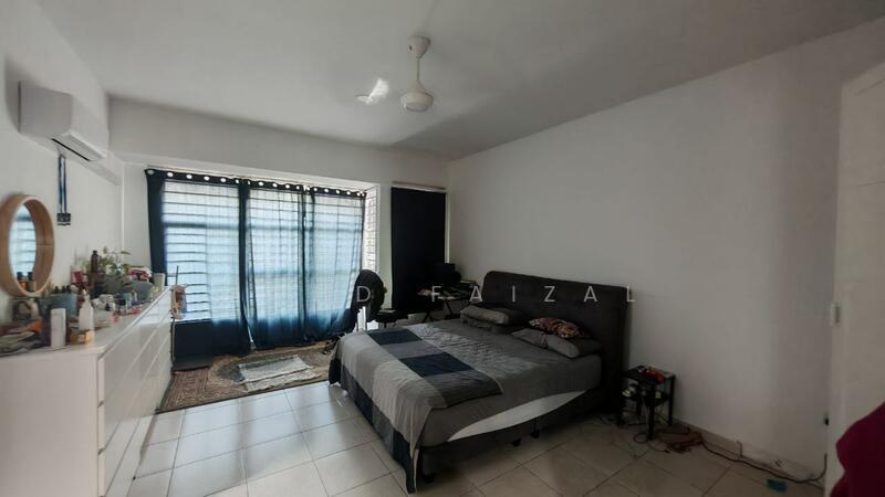 Bangi Avenue - 4