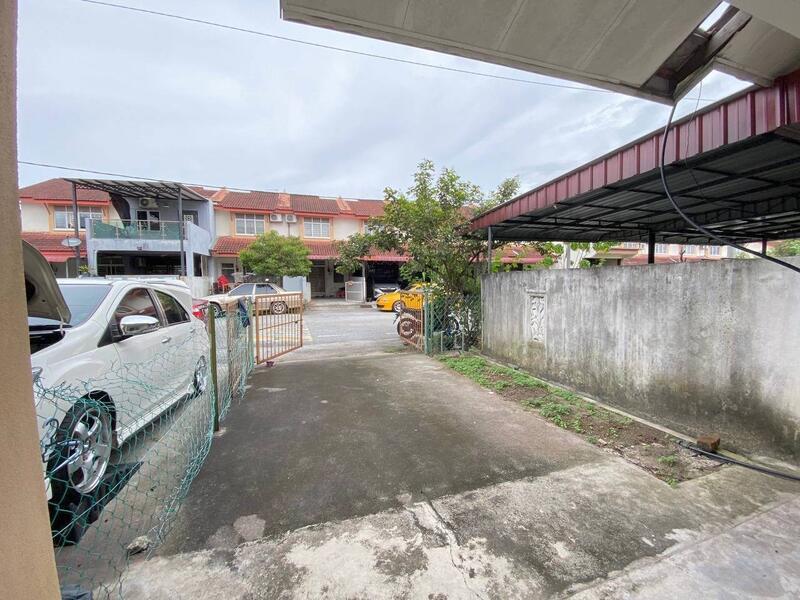 BELOW MV Double Storey Terrace Taman Bunga Raya Bandar Baru Salak Tinggi - 2