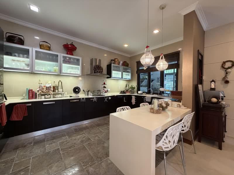 Beverly Heights - 2