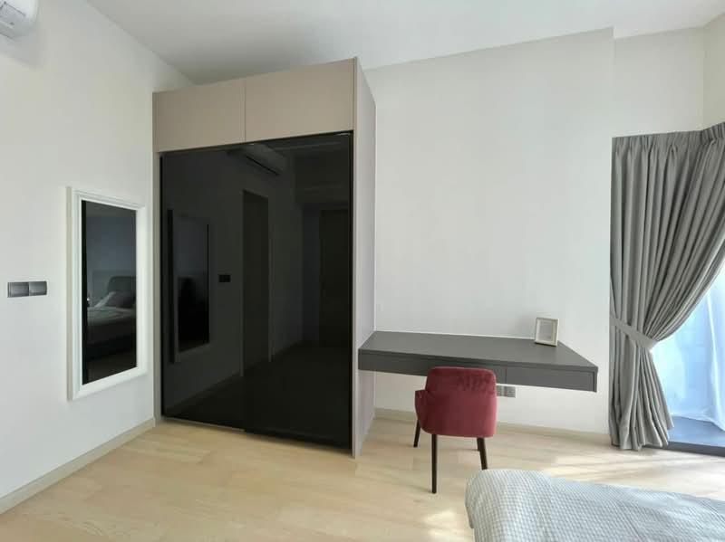 Star Residences Two - 4