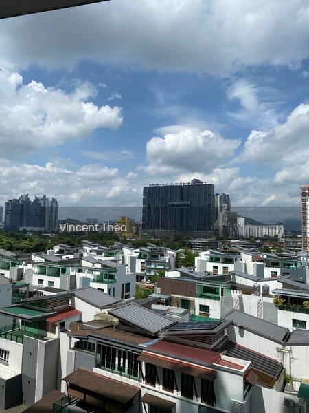 D'suria Condominium - 4