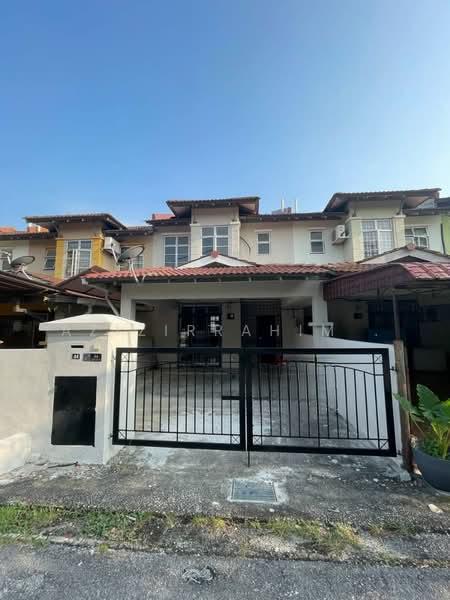 Taman Ixora Salak Tinggi Sepang - 2