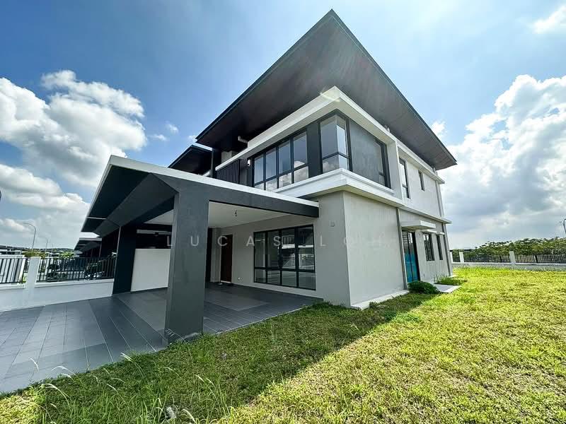 Hampton Residences - 1