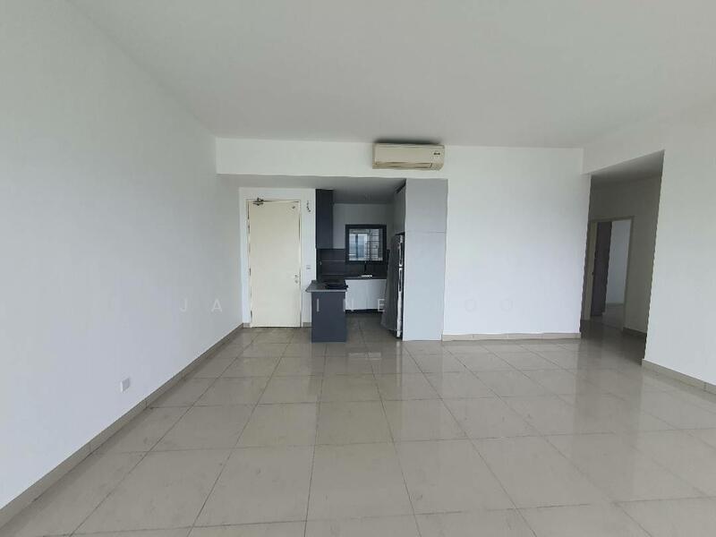 Lakeville Residence - 5