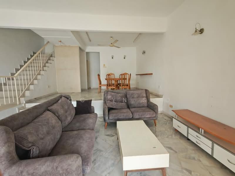 Bandar Sungai Long - 1