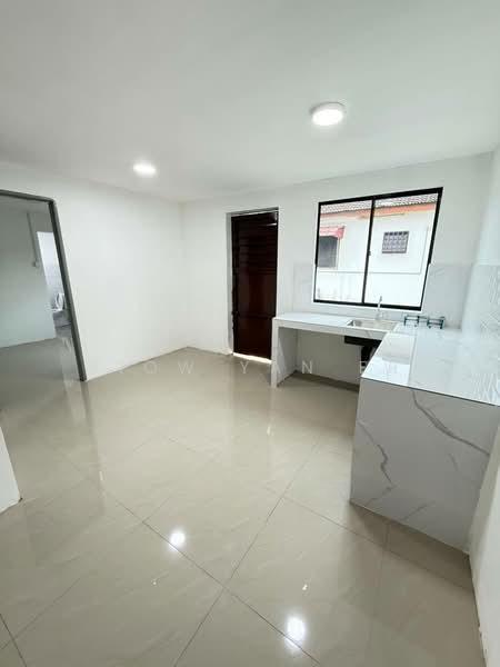 Taman Rinting Masai Renovated Single Storey End Lot - 5