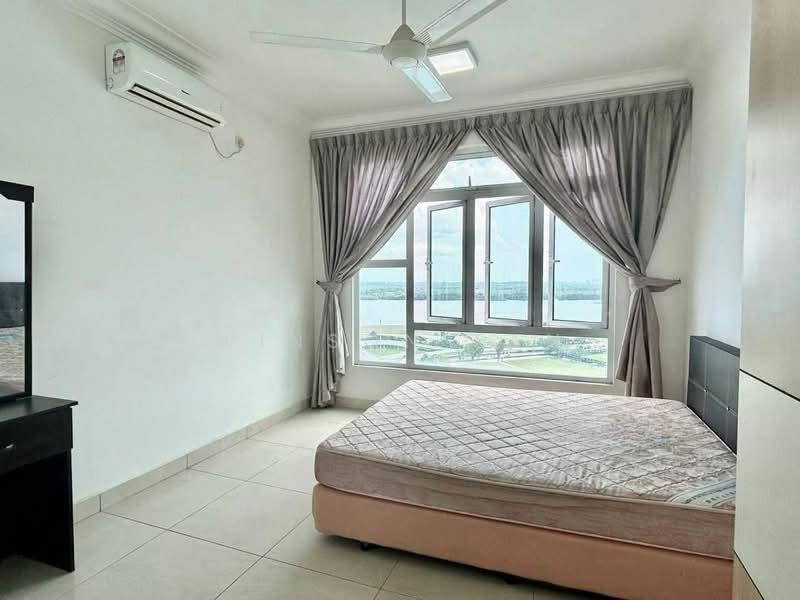 Sri Samudera Apartment (Seaview Residence Suites) - 3